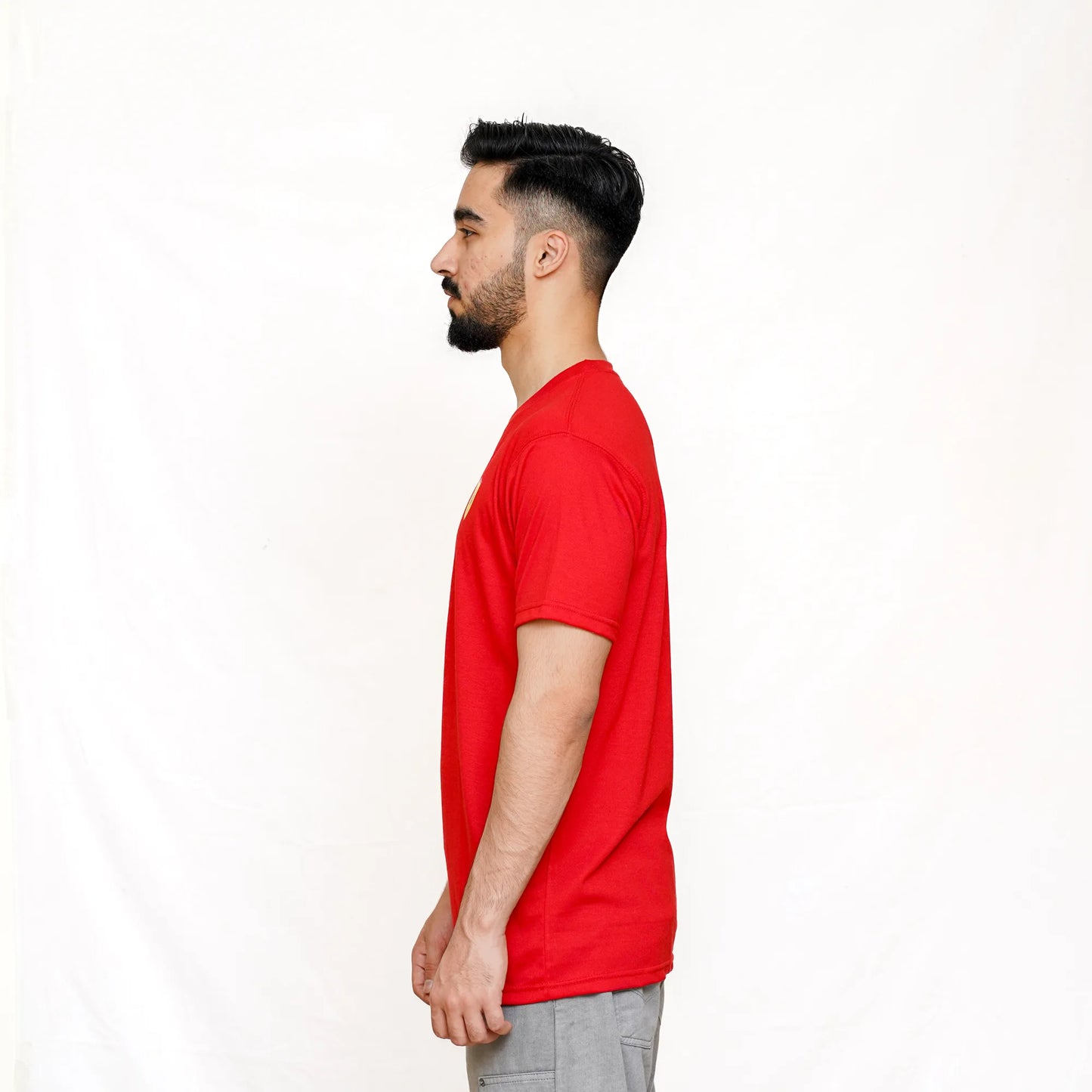 Buy Men's Plain Red T-Shirts Online at Best Price in Pakistan | TheLoopzs
