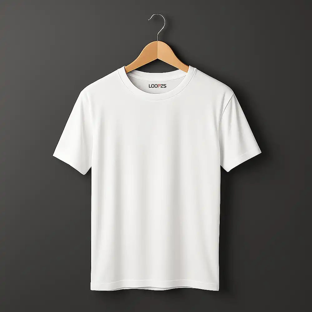 Crew neck plain T-shirt – minimal and breathable design for comfort.