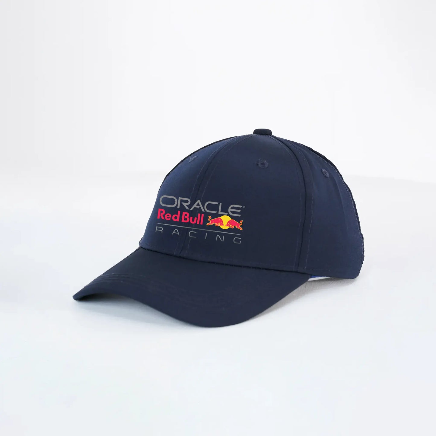Red Bull Oracle Caps in Navy- 2025 – The perfect pick for F1