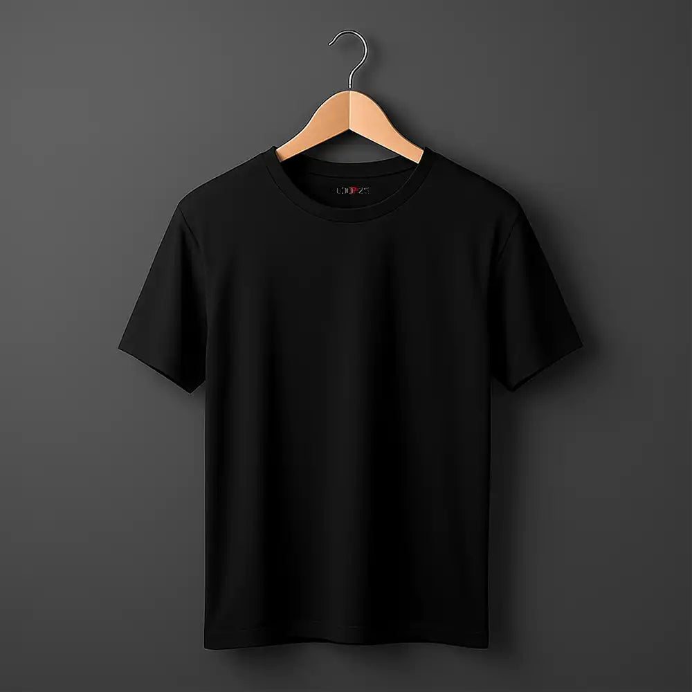 Plain black T-shirt for men in Pakistan – premium cotton everyday wear