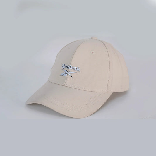 Reebok Caps in White - 2025 – The perfect pick for F1