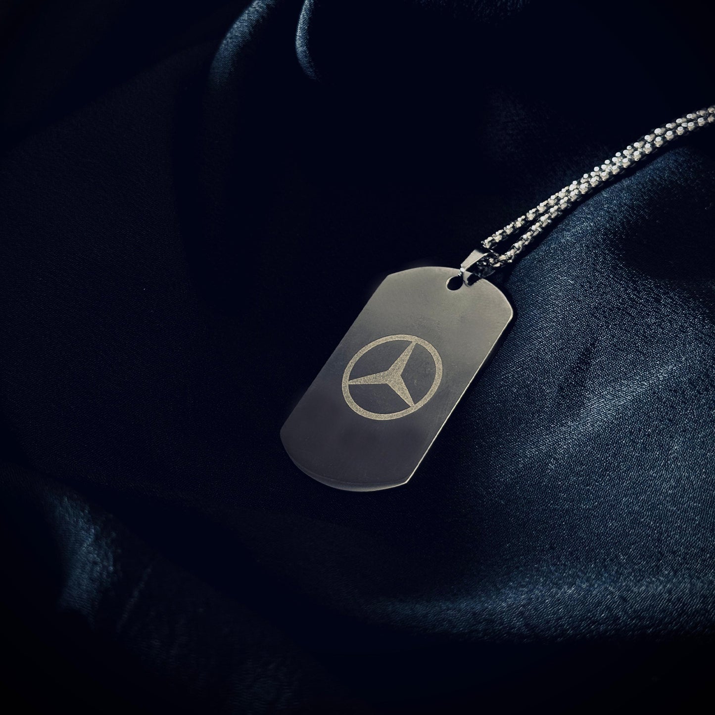 Mercedes pendant necklace chain in Silver- Formula 1
